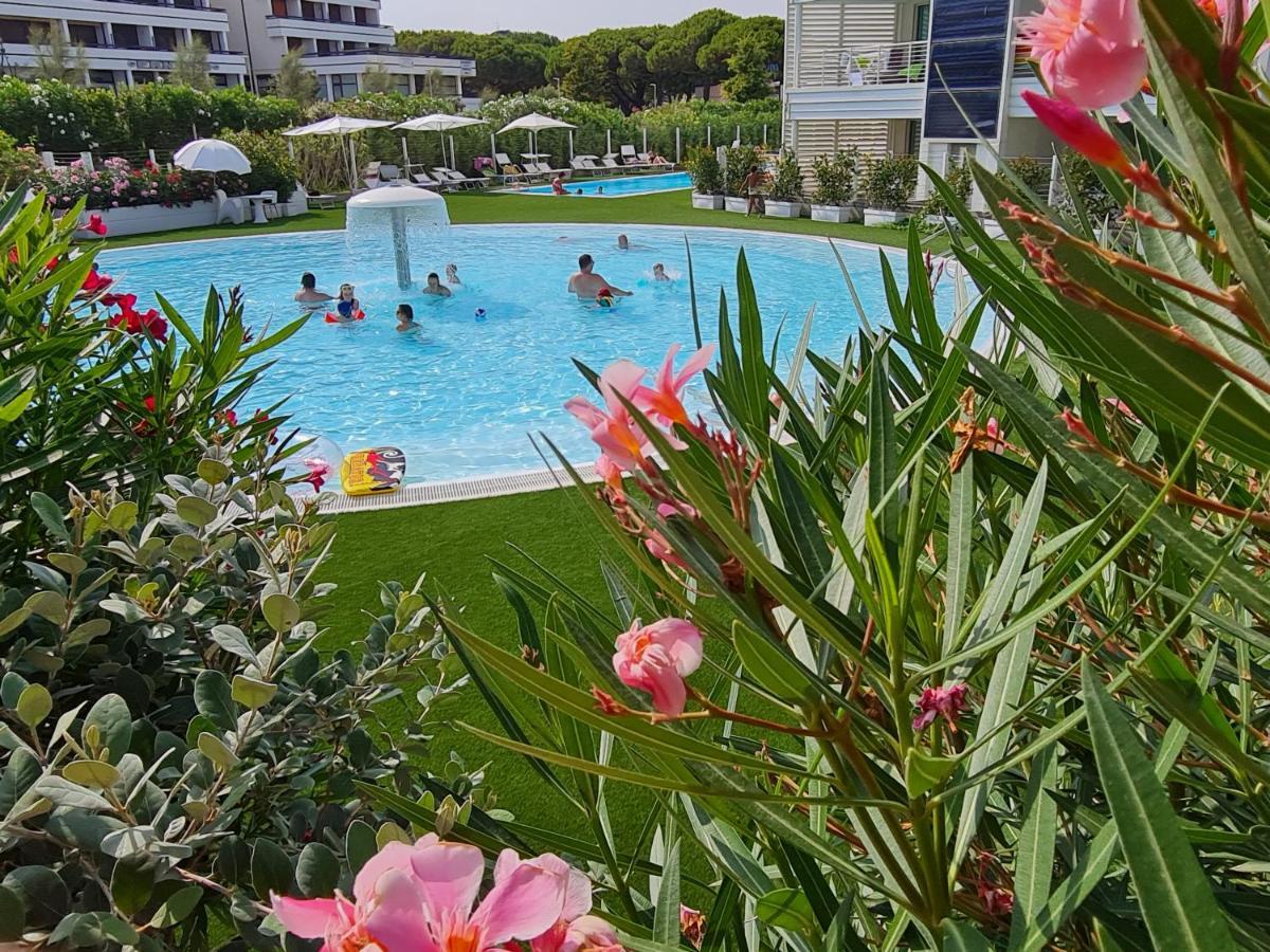 קאורלה Marina Verde Resort Official מראה חיצוני תמונה