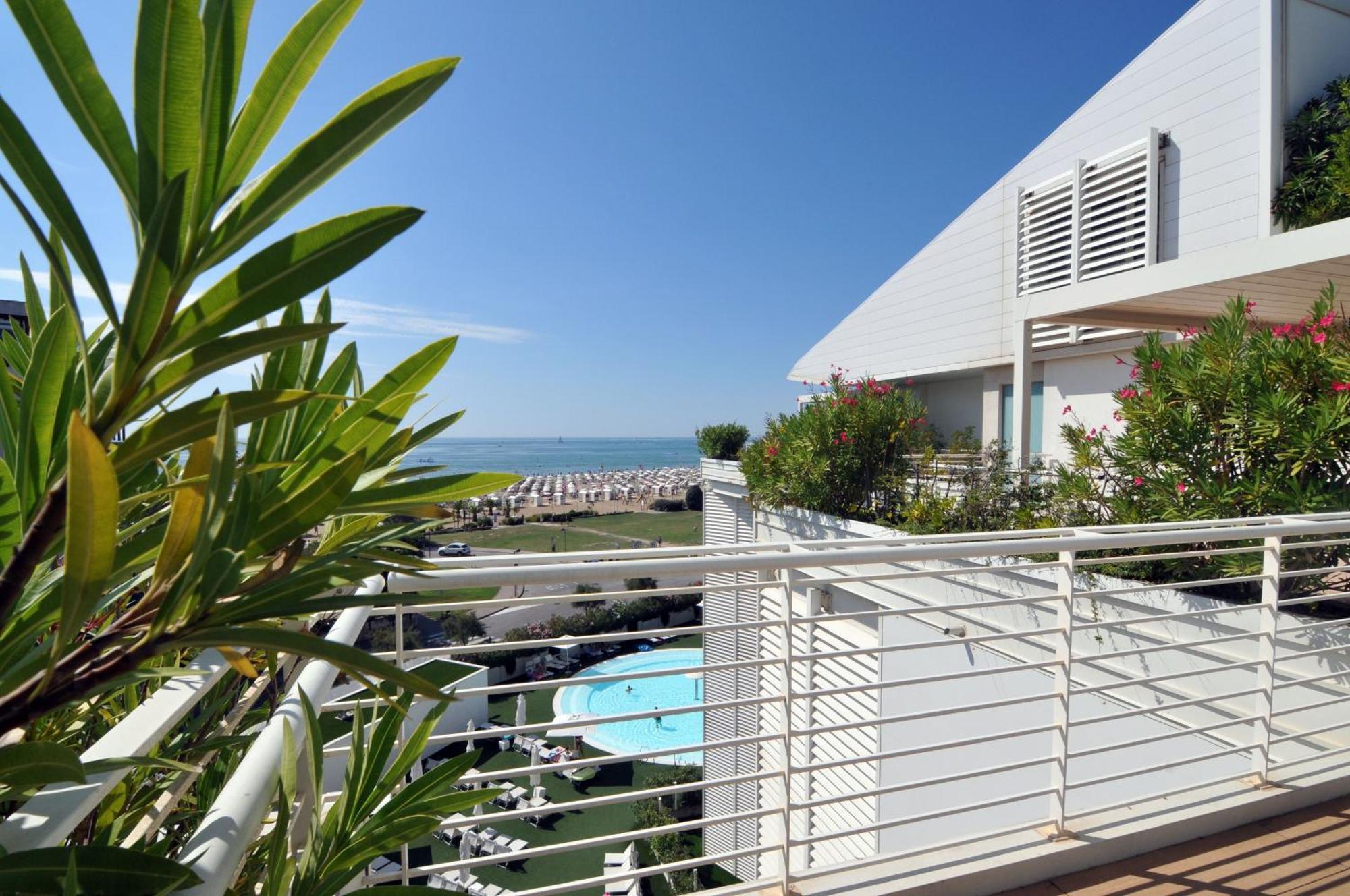 קאורלה Marina Verde Resort Official מראה חיצוני תמונה